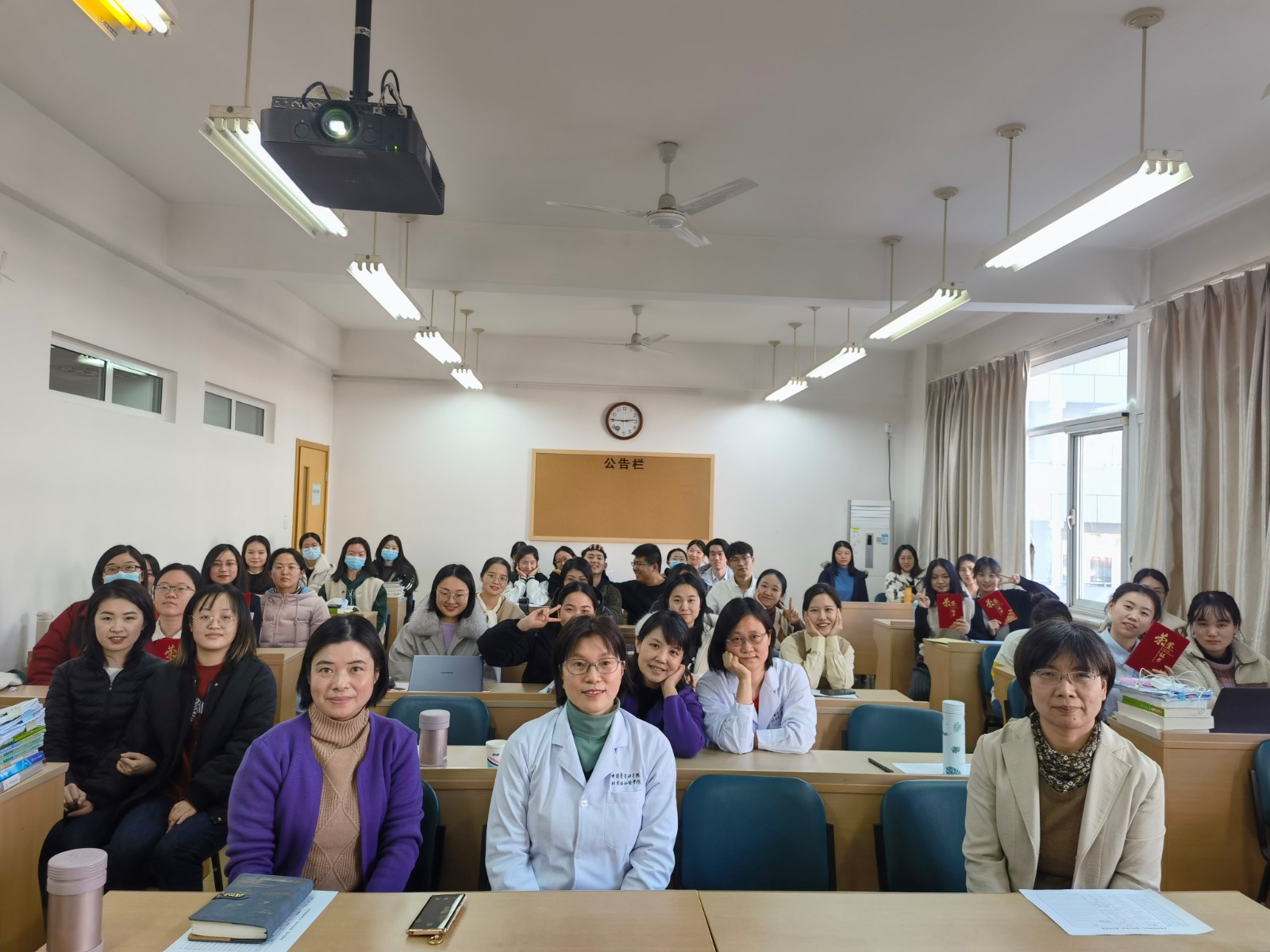 图片.jpg 图片.jpg