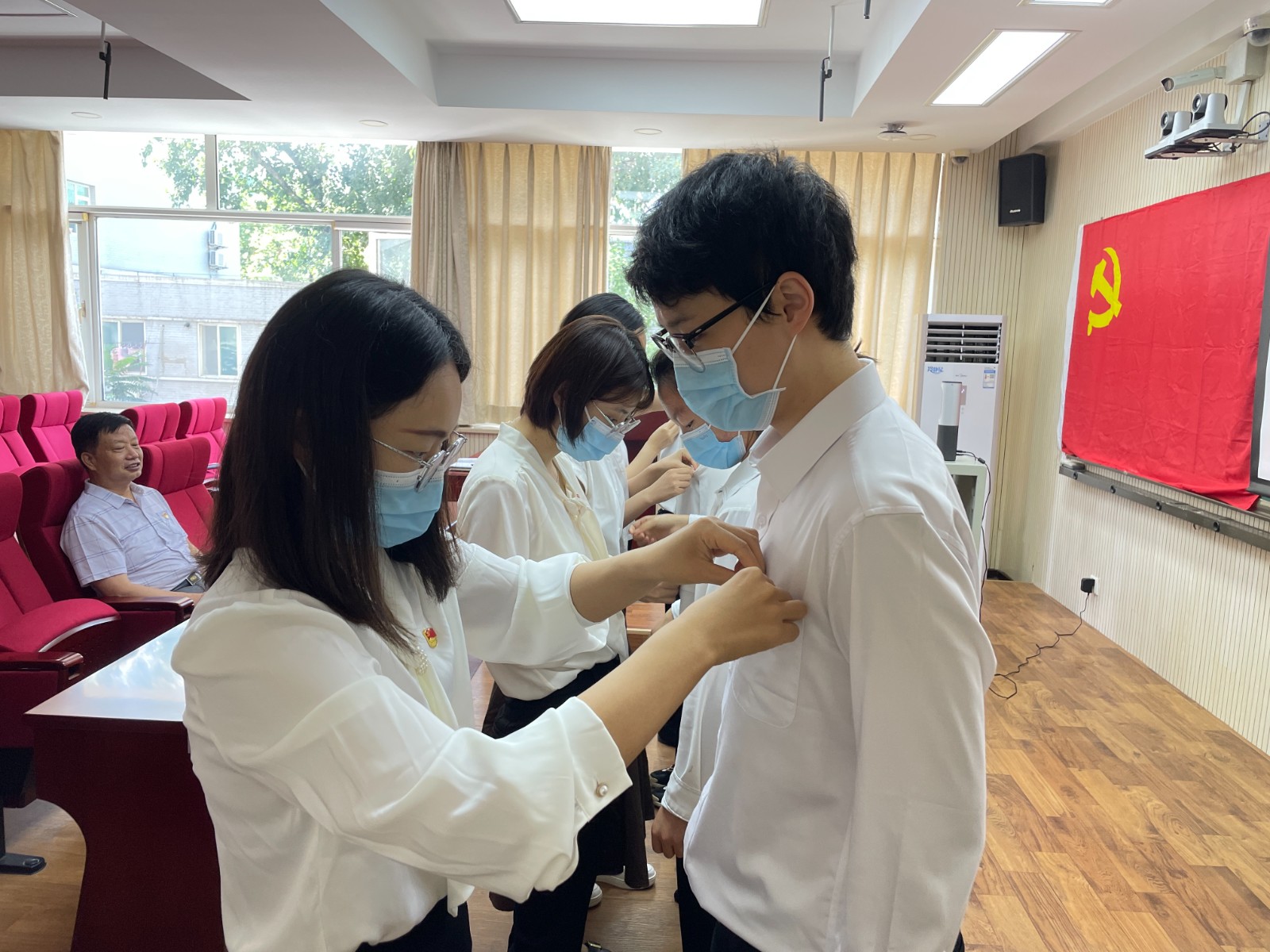 微信图片_20220713140622.jpg
